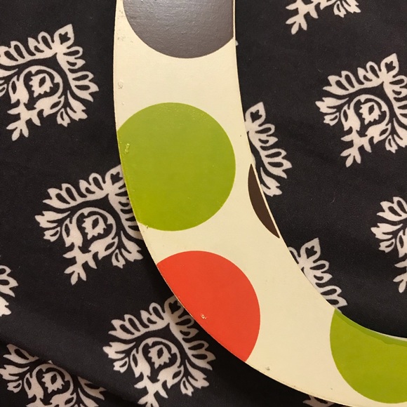 Kirkland’s Autumn Fall Letter “O” Wall Decoration - Picture 7 of 7